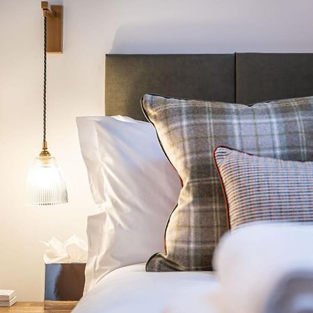 The Coach House Apartment เอดินบะระ ภายนอก รูปภาพ
