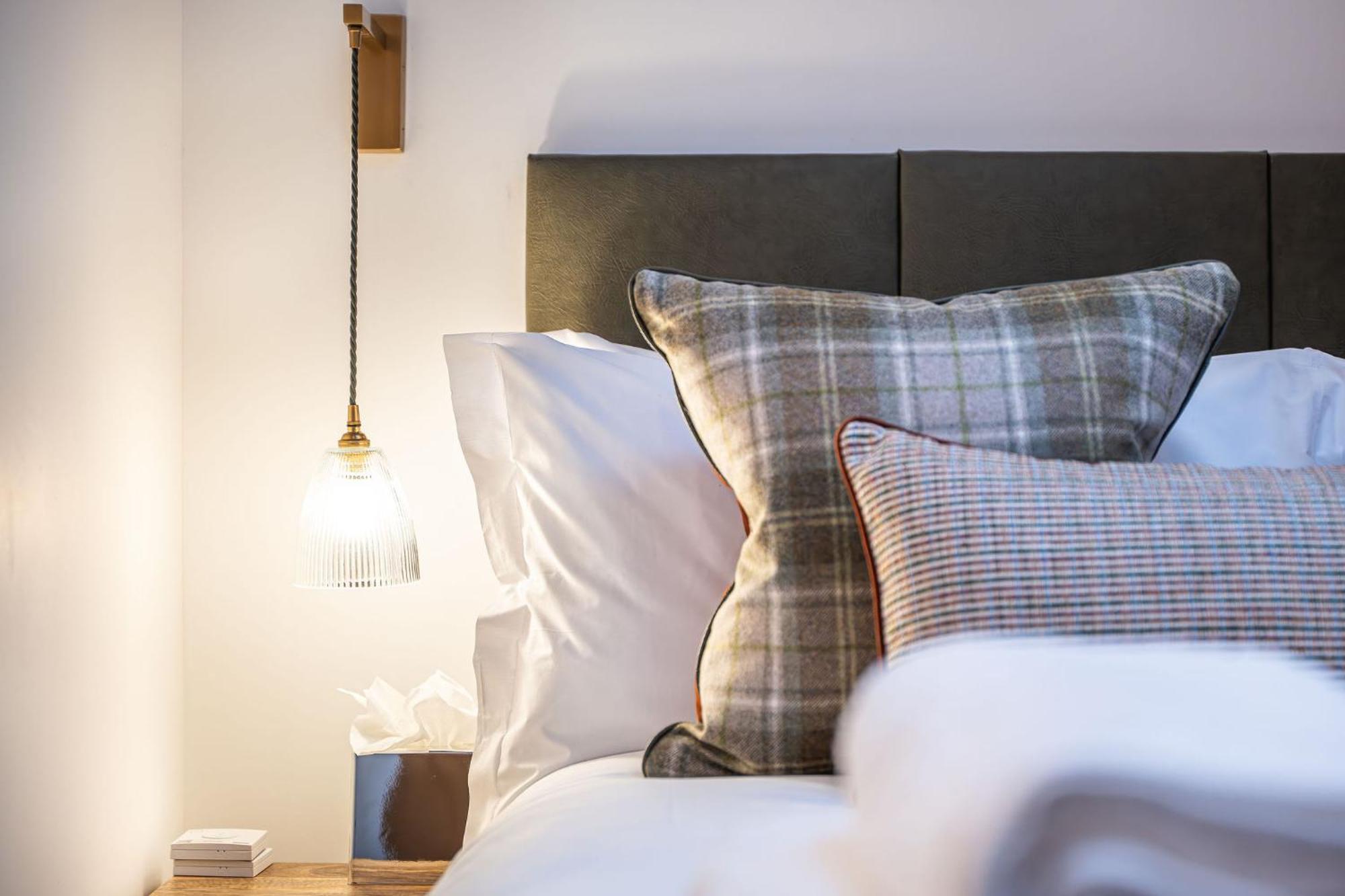The Coach House Apartment เอดินบะระ ภายนอก รูปภาพ