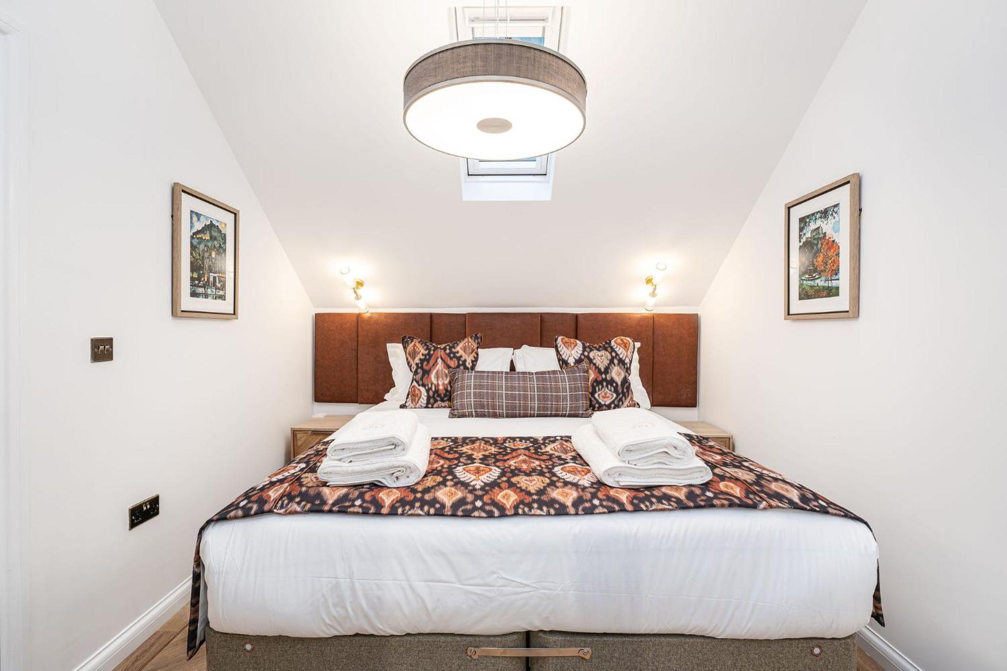 The Coach House Apartment เอดินบะระ ภายนอก รูปภาพ