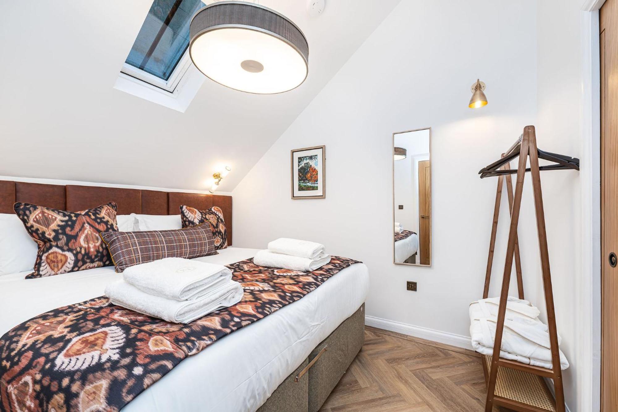 The Coach House Apartment เอดินบะระ ภายนอก รูปภาพ